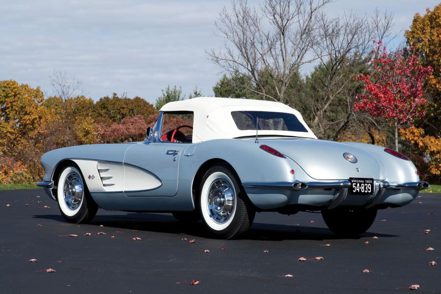  Chevrolet Corvette Light Blue 1960 года  (фото 5 из 21)